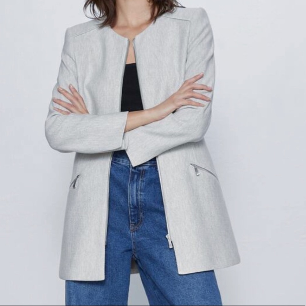 FROCK coat with zip